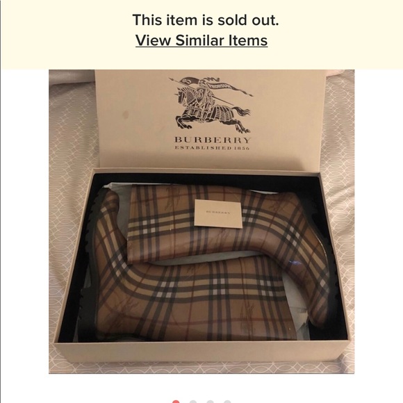 🛑SOLD🛑 Burberry Rain Boots - Picture 2 of 2